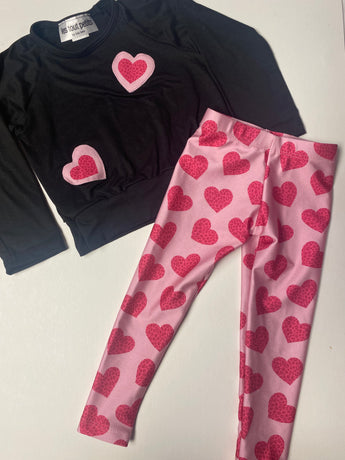 Black Top w/hearts/Heart Leggings Set