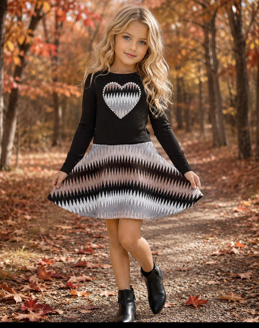 BLACK/COCOA ZIG ZAG SKATER DRESS/HEART