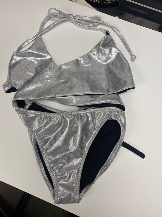SILVER WRAPKINI