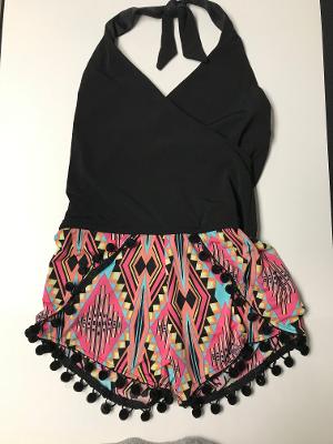 HALTER ROMPER BLACK/PINK DIAMOND POM POMS