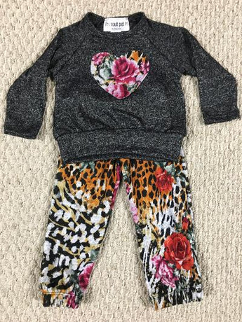 Jungle Rose heart infant set