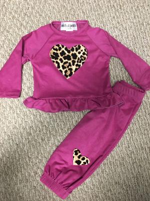Rose Goatskin leopard heart ruffle infant set